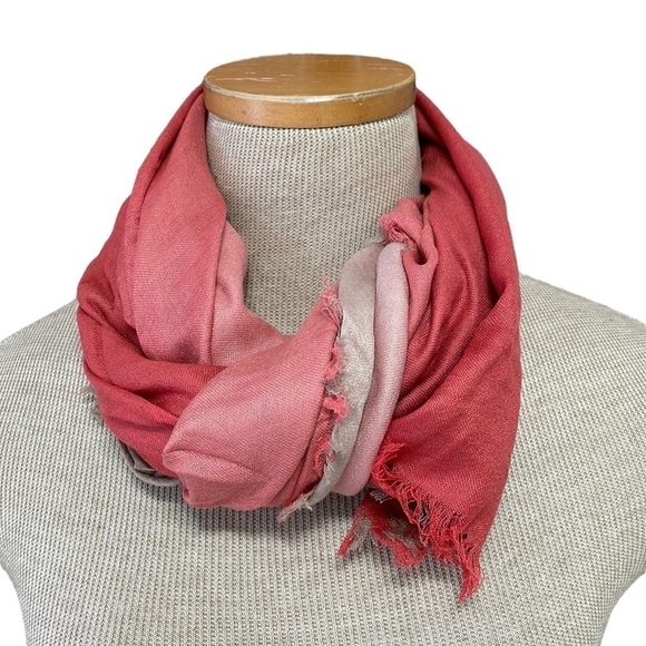 Celeste Coral Ombre Scarf NWT Modal Cashmere Blend Coral Brown One Size - Picture 5 of 8